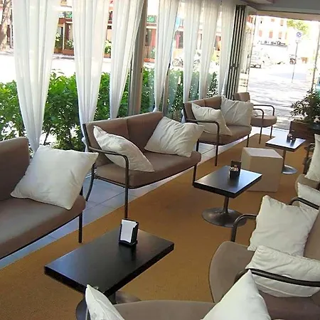 Hotel Emperador 3*