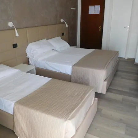 Emperador מלון לידו די ג'סולו