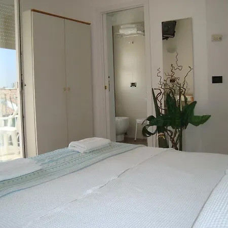 מלון Emperador לידו די ג'סולו